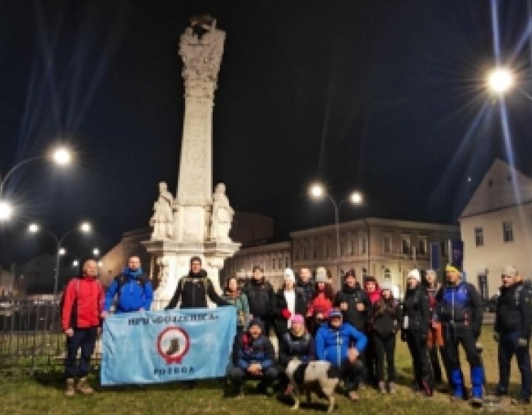 Noćni izlet na Požešku goru planinara HPD Gojzerica Požega - od Požeške Koprivnice Požeškom gorom do Požege