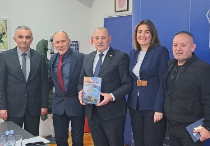 Kod Ministra Medveda o uređenju požeške spomen-sobe, obilježavanju početka Domovinskog rata u Pakracu i sjećanju na tragediju u Kusonjama