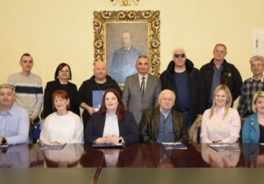 Udrugama osoba s invaliditetom i humanitarnim udrugama s područja Požege uručeni ugovori za financiranje projekata