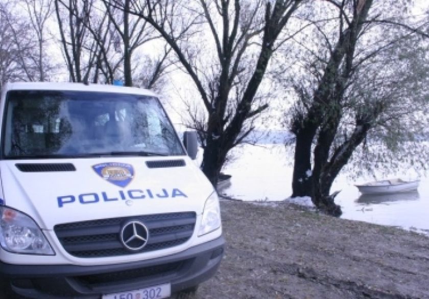 Nepoznati počinitelj otuđio nadzornu kameru sa ribnjaka u Marinom Selu