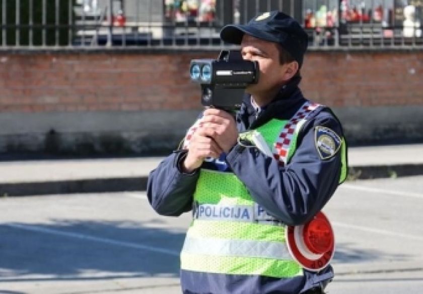 PU požeško-slavonska poziva građane da predlože lokacije koje smatraju ugroženima zbog kretanja vozila nedopuštenim brzinama
