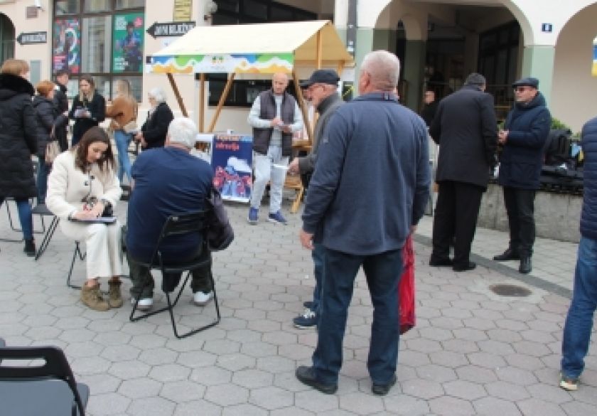 Javno zdravstvenom akcijom u središtu Požege obilježen Svjetski dan zdravlja 2026. - „Zdravi početci, budućnost puna nade“