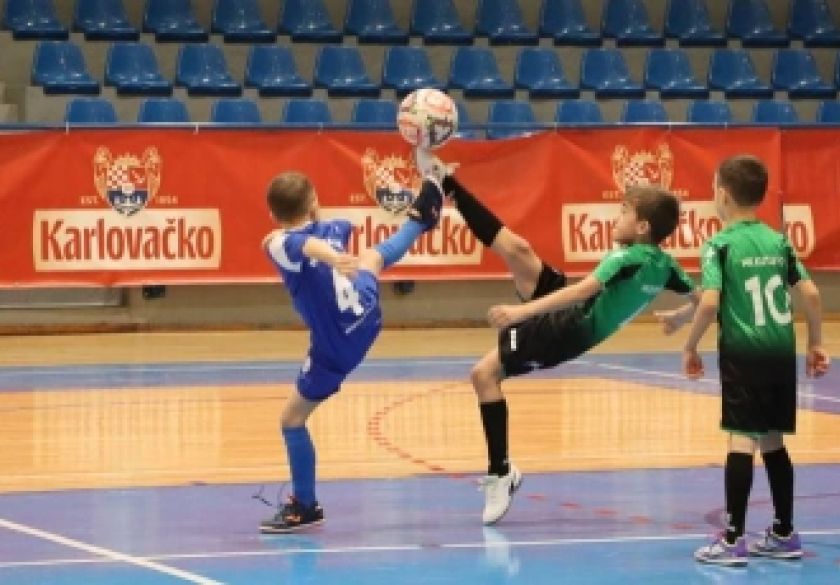 Na Turniru mladeži 34. BMNT Požega odigrano 13 utakmica tijekom 5. natjecateljskog dana