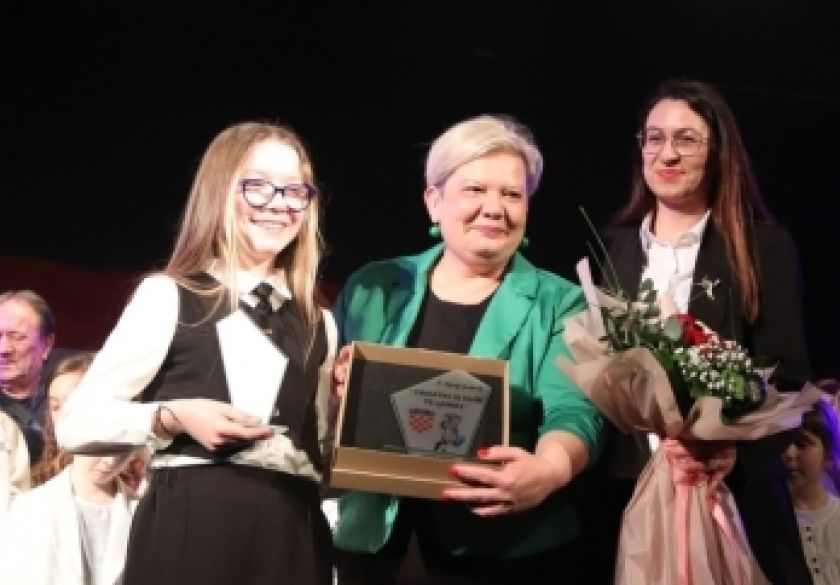 Rekordni broj pjesama na 7. Dječjem festivalu domoljubne pjesme - pobjednica Sara Zeba iz Virovitice