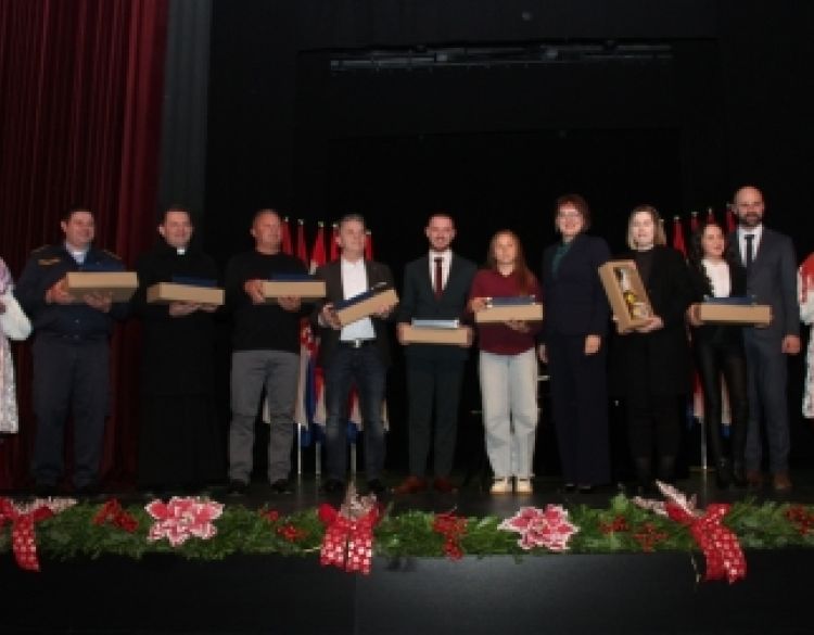 Svečana sjednica Gradskog vijeća grada Pleternice uz Dan grada i blagdan zaštitnika sv. Nikole