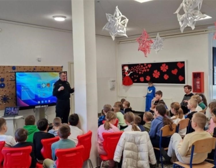 Održano predavanje o sigurnosti učenika u prometu u veličkoj osnovnoj školi