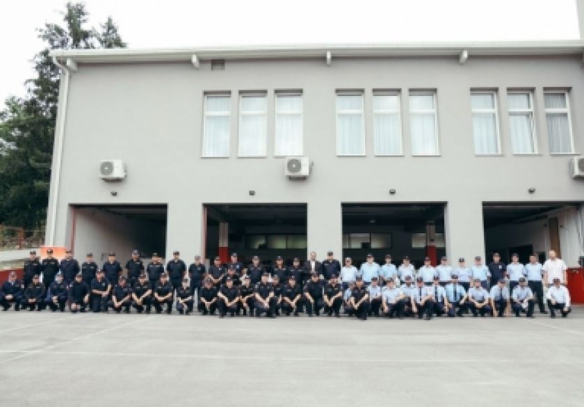 Požeško-slavonskim vatrogascima uručeno 715 kompleta osobne zaštitne opreme