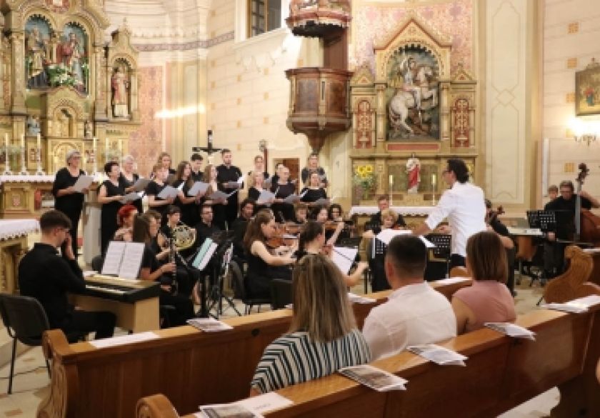 Održan koncert „Tu es Petrus“ u Kaptolu