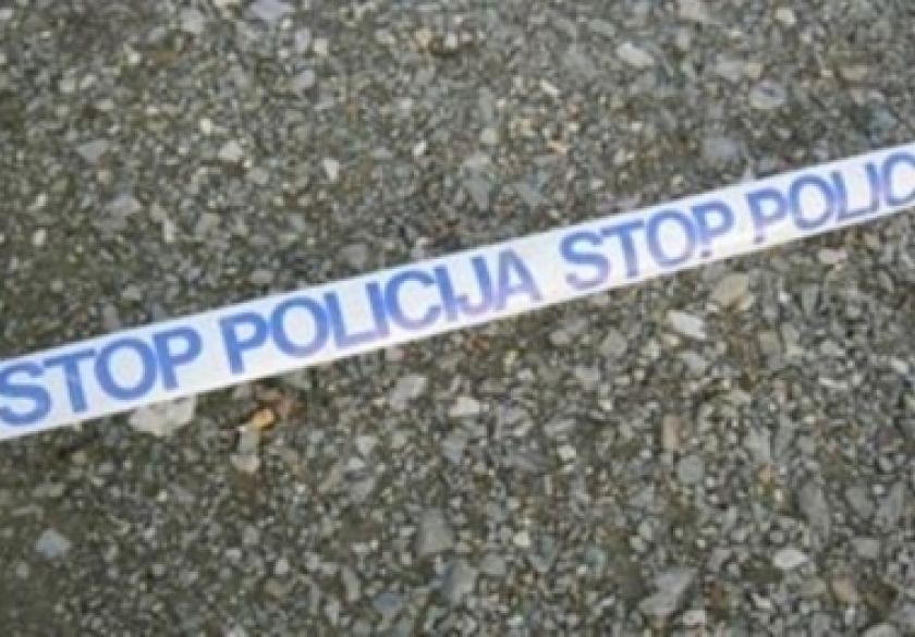 34-godišnjak vozio motocikl kroz Škrabutnik bez vozačke, bez registracije, bez kacige ali s 1,58 promila alkohola - pao i teško se ozlijedio