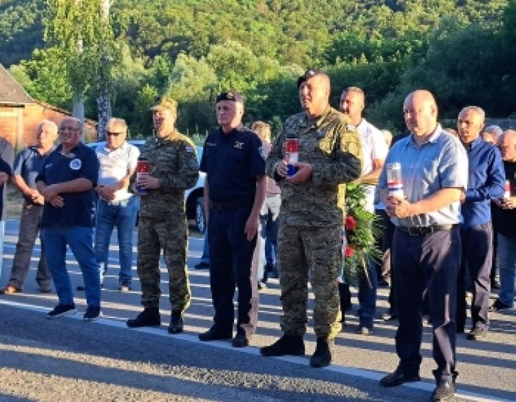 Položeni vijenci prigodom obilježavanja 34. obljetnice prvog sukoba hrvatske policije s agresorom na području Požeštine