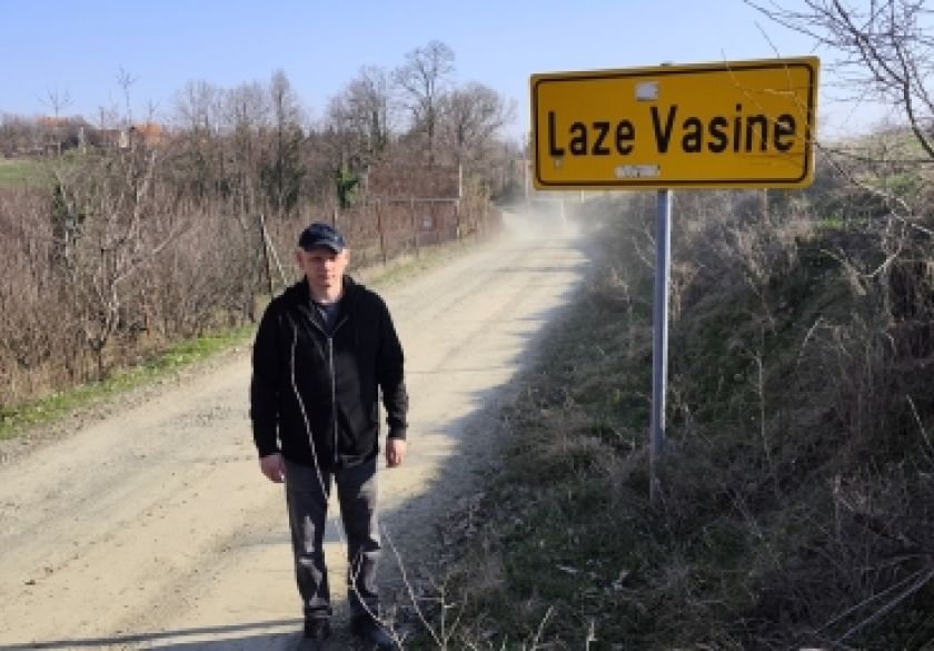 Počeli su radovi na modernizaciji i asfaltiranju prometnice do Laza Vasinih i kroz sama naselja Komušine i Laza Ćosinih