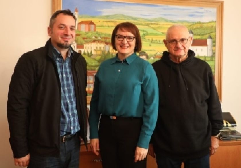 Nakon 40 godina rada ravnatelj pleterničke knjižnice Franjo Novak otišao u mirovinu - novi ravnatelj Josip Šebalj