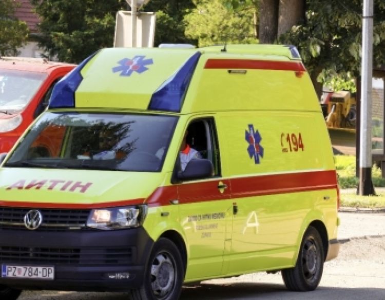 U prometnoj nesreći kod Blacka teško ozlijeđena 63-godišnja putnica