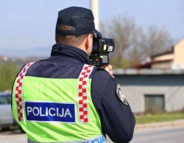 Tijekom vikenda utvrđeno 178 prekršaja od čega 118 nepropisne brzine