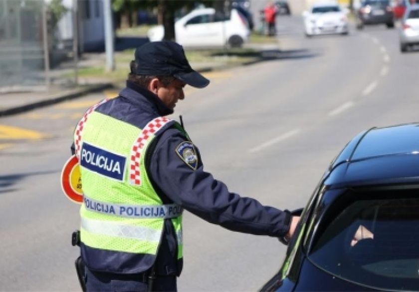 Tijekom nadzora prometa kod 33-godišnjaka pronađena marihuana