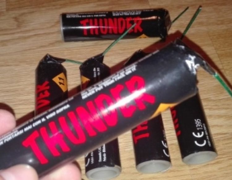 Anonimni građani dragovoljno predali pancirno zapaljivo streljivo, puščano streljivo i petarde