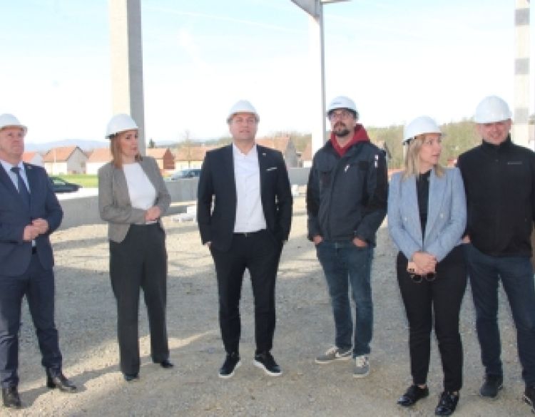 Napreduju radovi na Regionalnom distribucijskom centru za voće i povrće u Požegi i ispred rokova