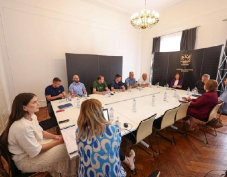 Koordinacija županice s gradonačelnicima i načelnicima: „Važno je iskoristiti sve mogućnosti koje donosi novi Zakon o priuštivom stanovanju“