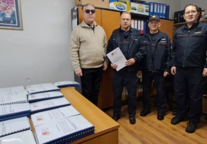 Udruzi slijepih i slabovidnih osoba uručene brošure Civilne zaštite na Braillevom pismu - Korak prema većoj sigurnosti