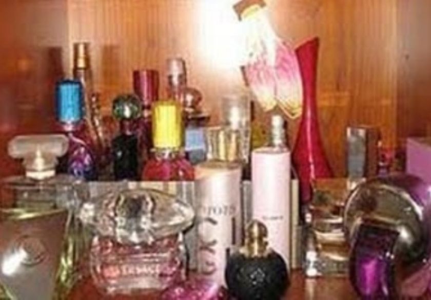 Uhvaćeni ljubitelji parfema 38. g., i 63. g., s područja Križa i osumnjičeni za krađu u trgovini