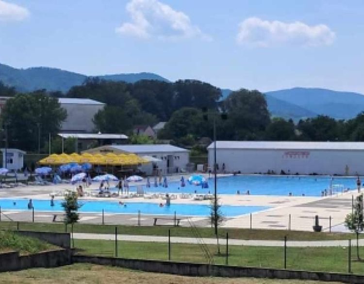 Gradski bazeni Požega otvoreni su svakog dana od 8,00 do 20,00 sati