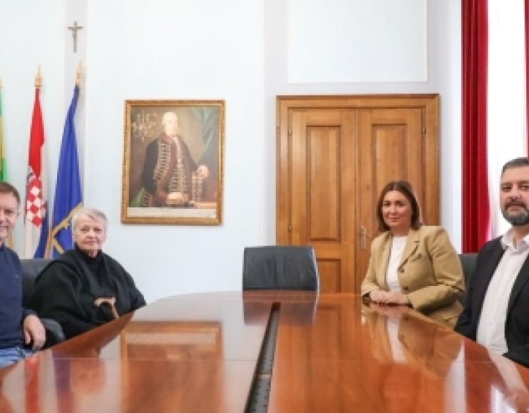 Majka vukovarskog branitelja Jean-Michela u Požegi: “Imam sreću što sam nakon 34 godine pronašla tijelo sina, no za mene nije gotovo”