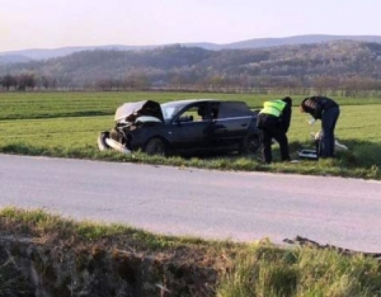 Nepoznati vozač sletio na poljoprivrednu površinu kod Novog Sela i napustio mjesto događaja