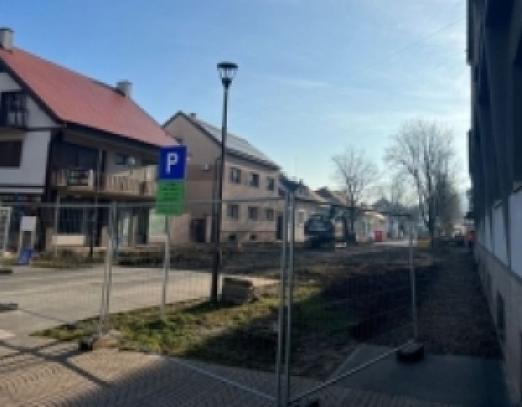 Nesreća na radu dogodila se u Ulici dr. Franje Tuđmana - prilikom radova stradao radnik koji je prevezen u OŽB Požega