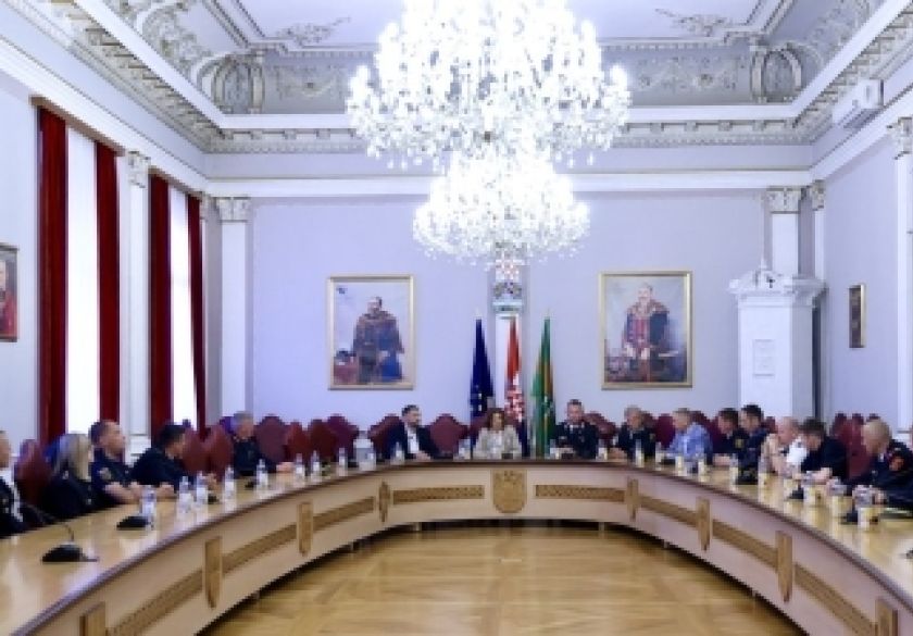 U prigodi Dana vatrogastva RH i svetog Florijana, nebeskog zaštitnika vatrogasaca tradicionalni prijem kod županice predstavnika DVD-ova i zajednica