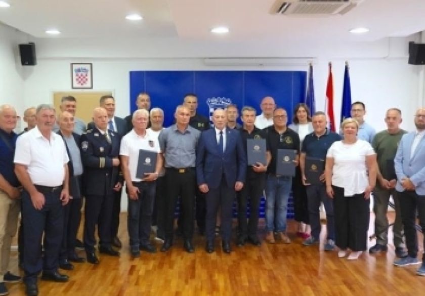 U prigodi obilježavanja 34. obljetnice pogibije hrvatskih branitelja u Kusonjama uručene braniteljske zahvalnice postrojbama koje su sudjelovale