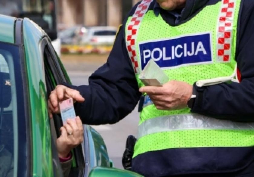 Policija ponovno morala oduzet vozilo višestrukom počinitelju prometnih prekršaja