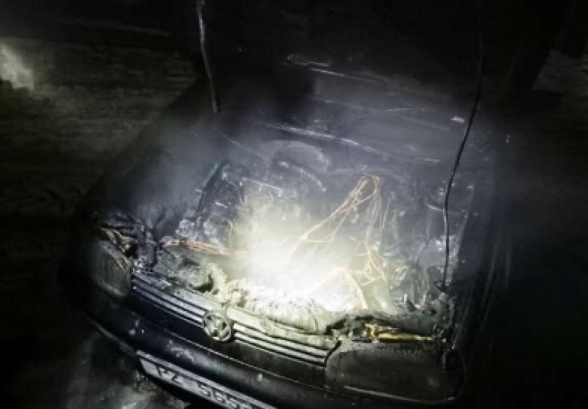 Dogodila su se dva požara - automobila u Kadanovcima i obiteljske kuće u Požeškim Brđanima