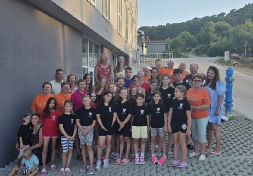 Češka beseda Kaptol uspješno održala Seminar češkog jezika i kulture na otoku Pašmanu