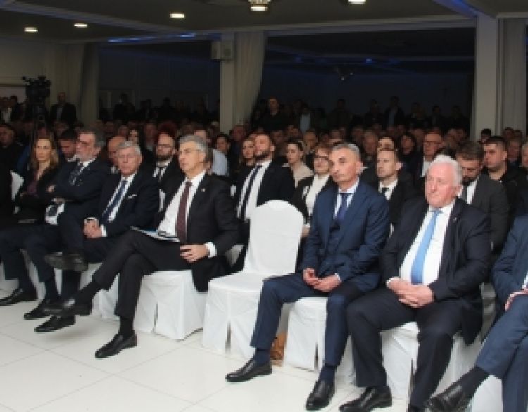 Velikim stranačkim skupom obilježena 36. obljetnica osnutka HDZ-a u tadašnjoj općini Požega i Požeško-slavonskoj županiji