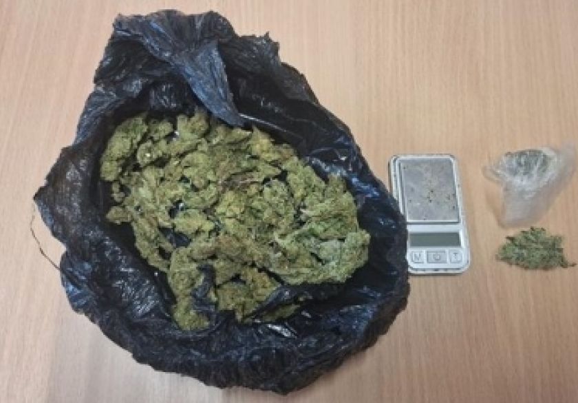 U pretrazi kuće 24-godišnjaka s područja Pleternice pronađeni paketići cannabis marihuane i digitalna vaga - sve spremno za prodaju