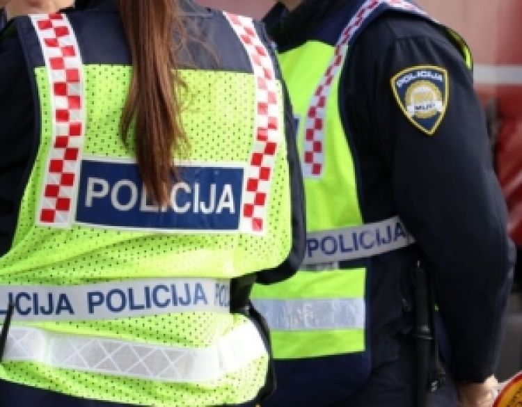 Sukob ispred trgovačkog centra u Požegi: ozlijeđen 37-godišnjak s 3,23 promila alkohola