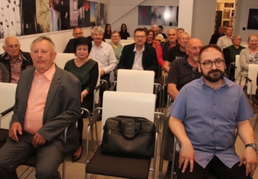 Predavanje i diskusija