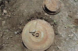 Prilikom radova na zarasloj poljoprivrednoj površini 42-godišnjak pronašao protutenkovsku minu zaostalu iz Domovinskog rata