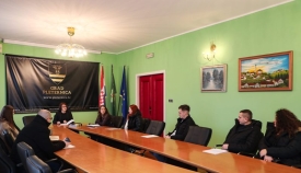 Potpisano sedam ugovora za stambene potpore mladih obitelji koji ostaju na području grada Pleternice