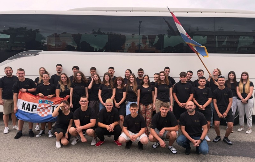 Županijski tamburaški orkestar "Vallis Aurea" Požega otputovao na prestižni Međunarodni glazbeni festival u Francusku