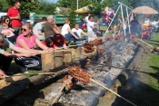 U subotu „Slanvin“ natjecanje u pripremanju posebne delicije i najljepše „slaninske ruže“