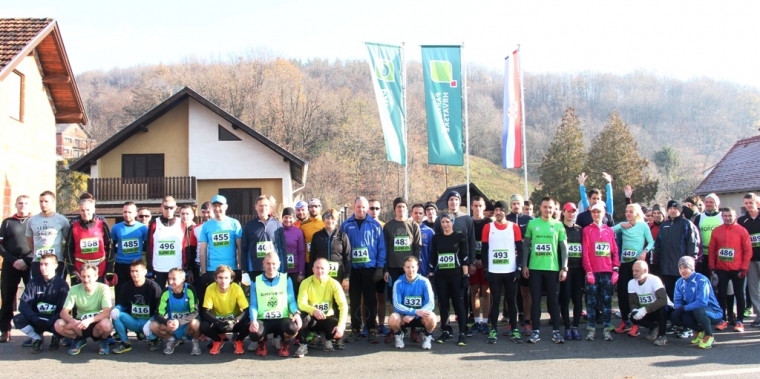 Trčali do spomen obilježja za 11 poginulih branitelja