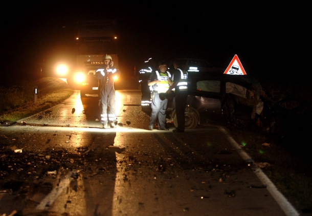 Prometna nesreća s poginulim osobama