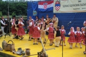Pjesmom i plesom očuvati veze s matičnom domovinom