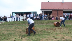 Po prvi puta proslavljen Dan berbe u Vinariji Kutjevo - zanimljive igre za posjetitelje, svečana večer s glazbom i vatrometom do dugo u noć