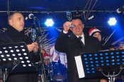 Novu godinu na otvorenom dočekalo tisuću Požežana