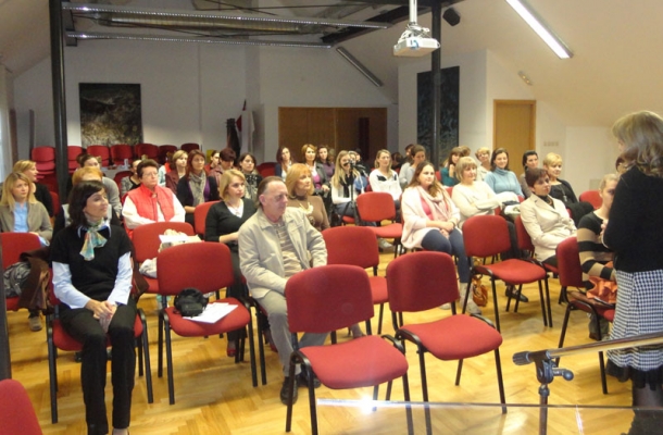 Žena 21. stoljeća - pogled s više strana