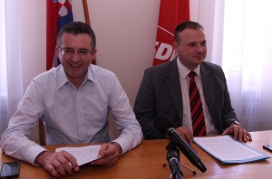 Jakobović: "Umjesto Festivala taštine, izljeva bijesa i demonstracije (ne)moći vratite nam požeški festival"