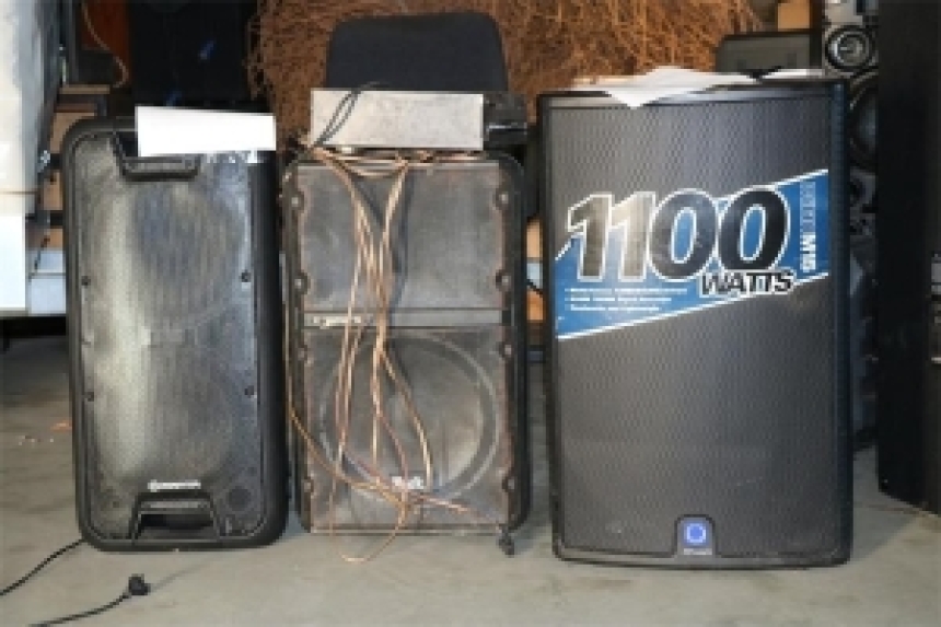 Iza ponoći u Daranovcima 36- godišnjak glasno reproducirao glazbu i remetio javni red i mir