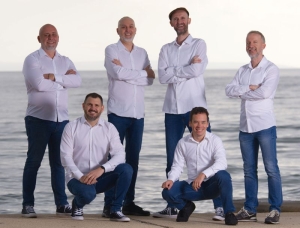 Klapa Kampanel predstavlja novu pjesmu "Još te sanjam" kojom žele izmamiti osmijeh svima koji je čuju